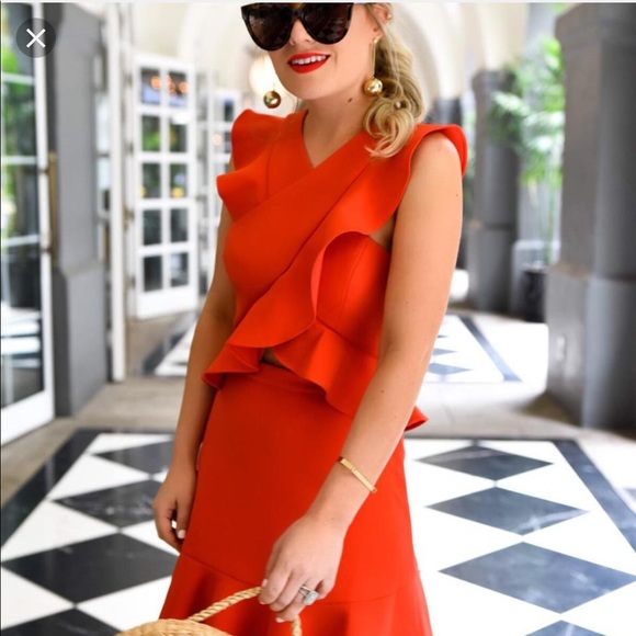 BCBGMaxAzria Dresses & Skirts - BCBG MaxAzria Careen Ruffle Cocktail Dress